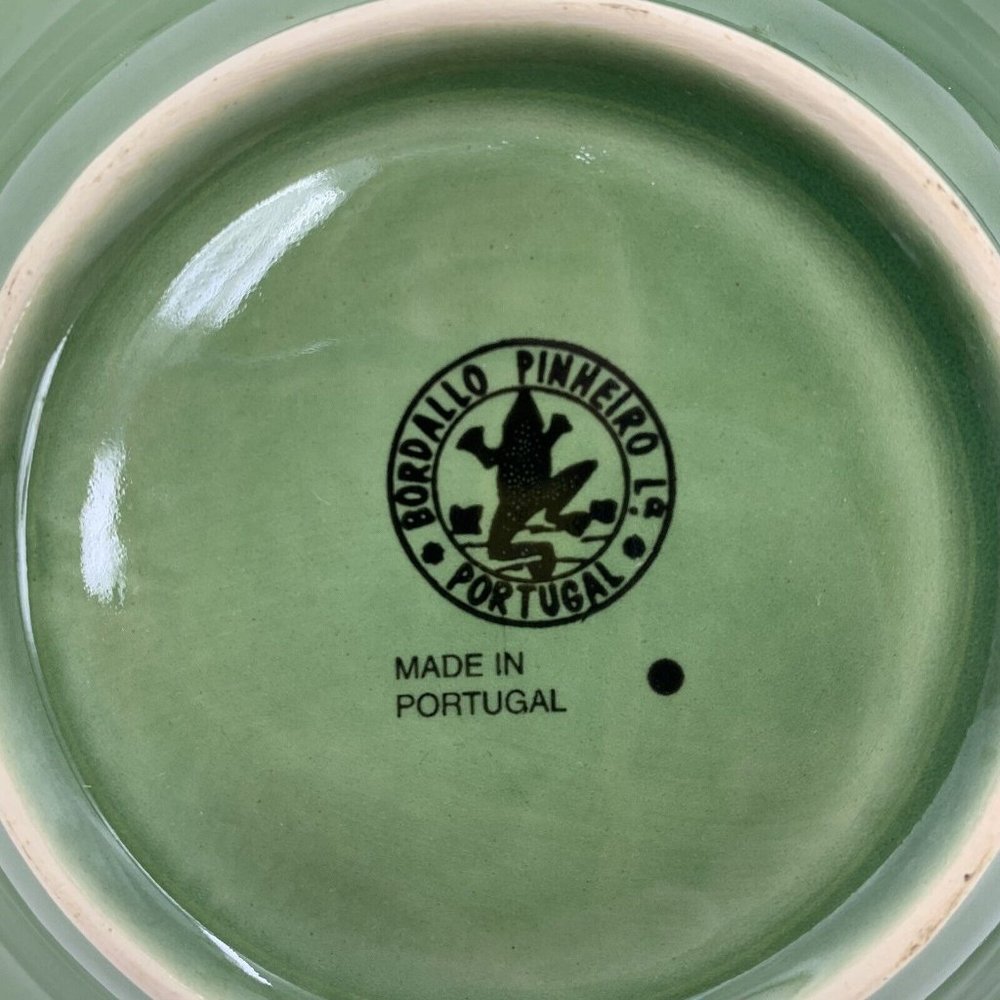 Bordallo Pinheiro Green Frog Lilypad Cereal Soup Bowl 7.5" Portugal - Picture 3 of 3